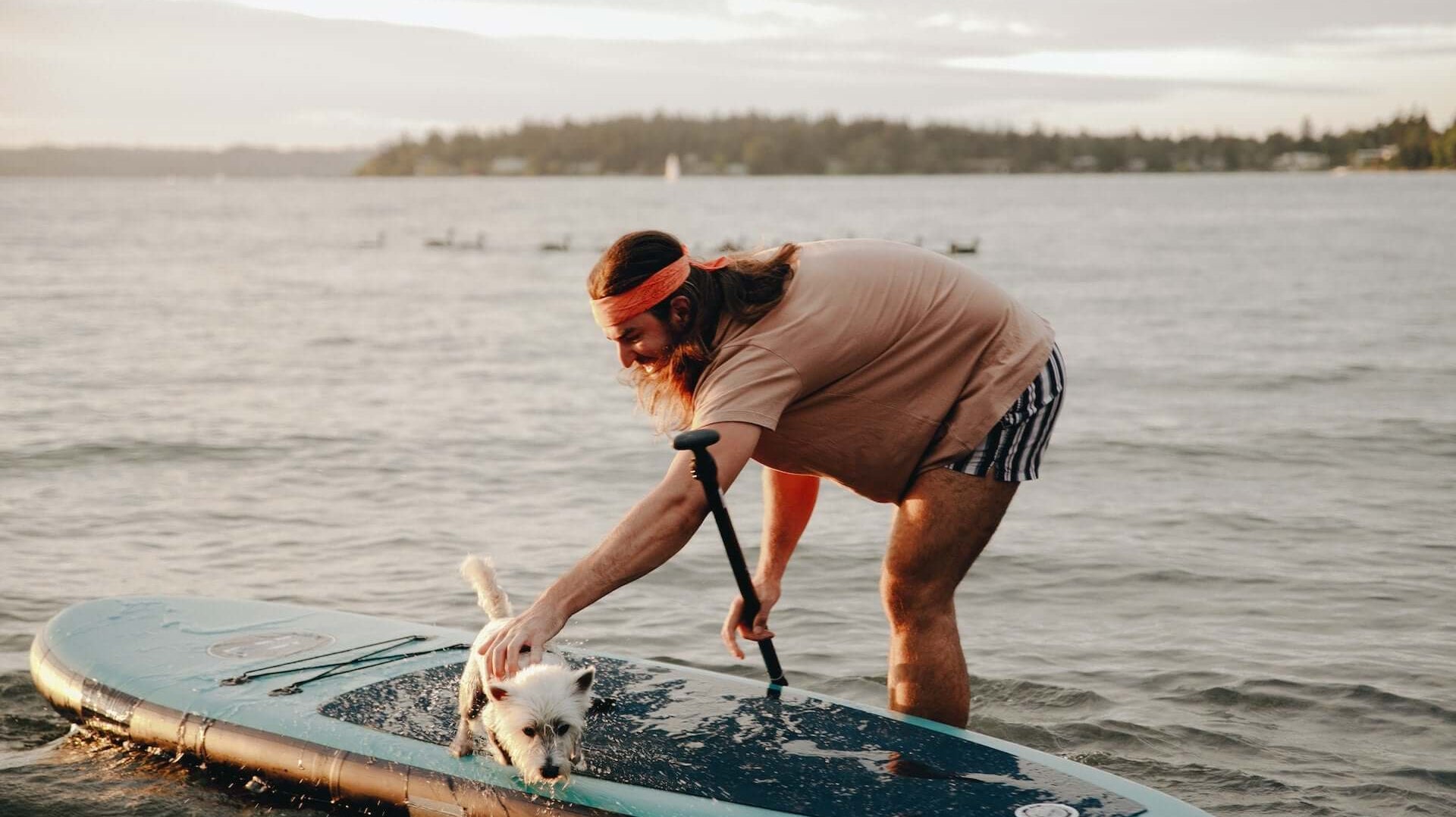 A Complete Guide To Buying Your First Paddleboard