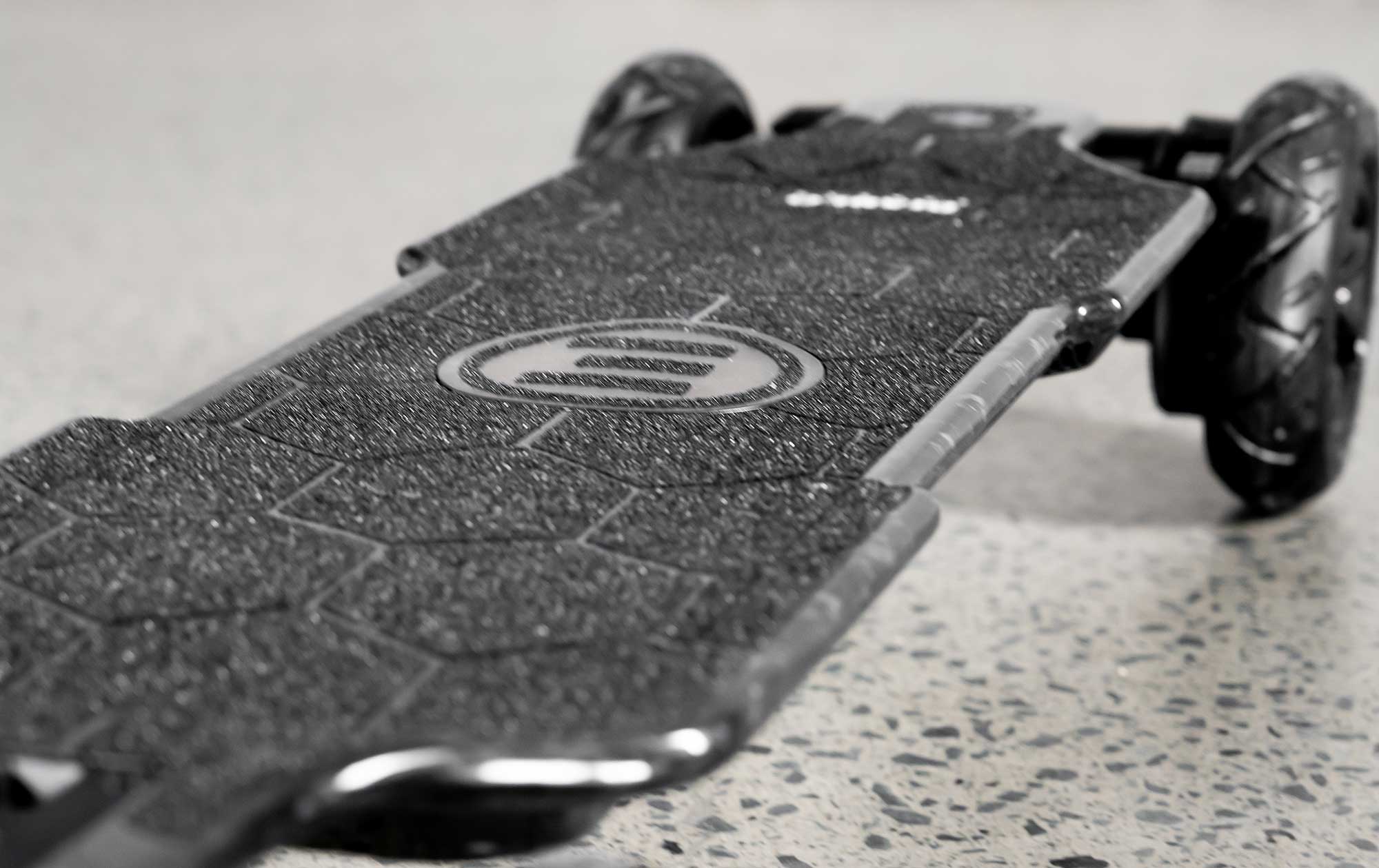 Diablo Carbon 2 in 1 - Evolve Skateboards