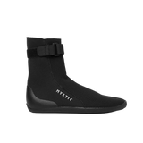 black neoprene boot from mystic