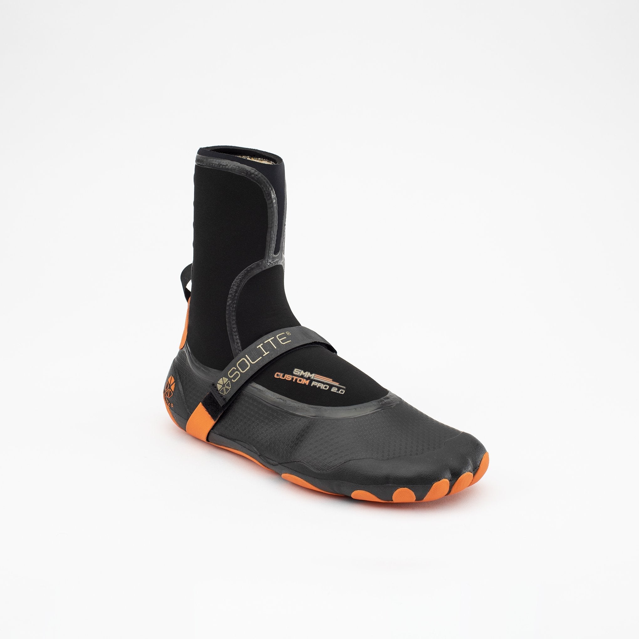 SOLITE - 5mm Custom Pro 2.0 Watersport Boots in black and orange, designed for enhanced grip and flexibility.