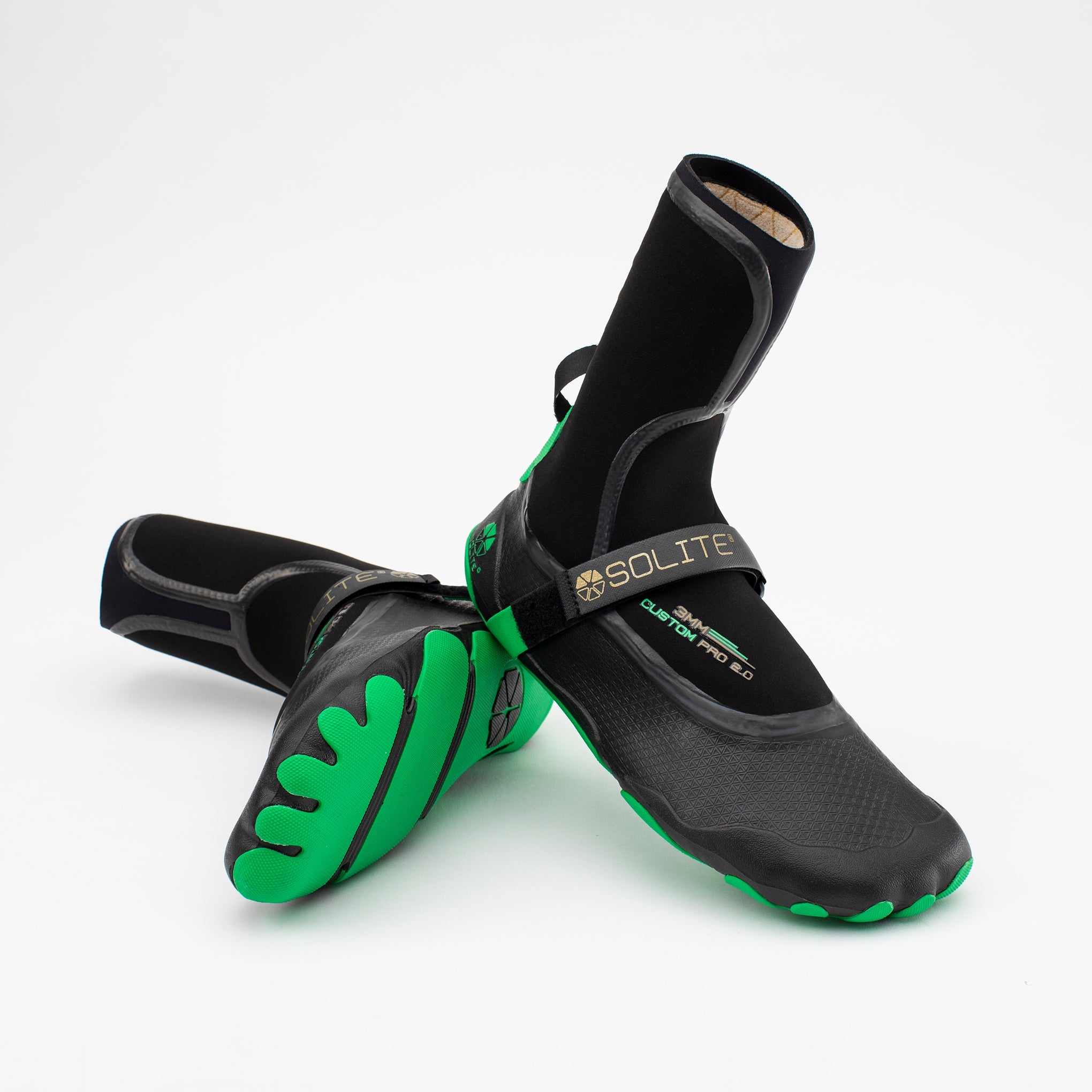 SOLITE - 3mm Custom Pro 2.0 Watersport Boots displayed with a black and green design for enhanced traction and comfort.