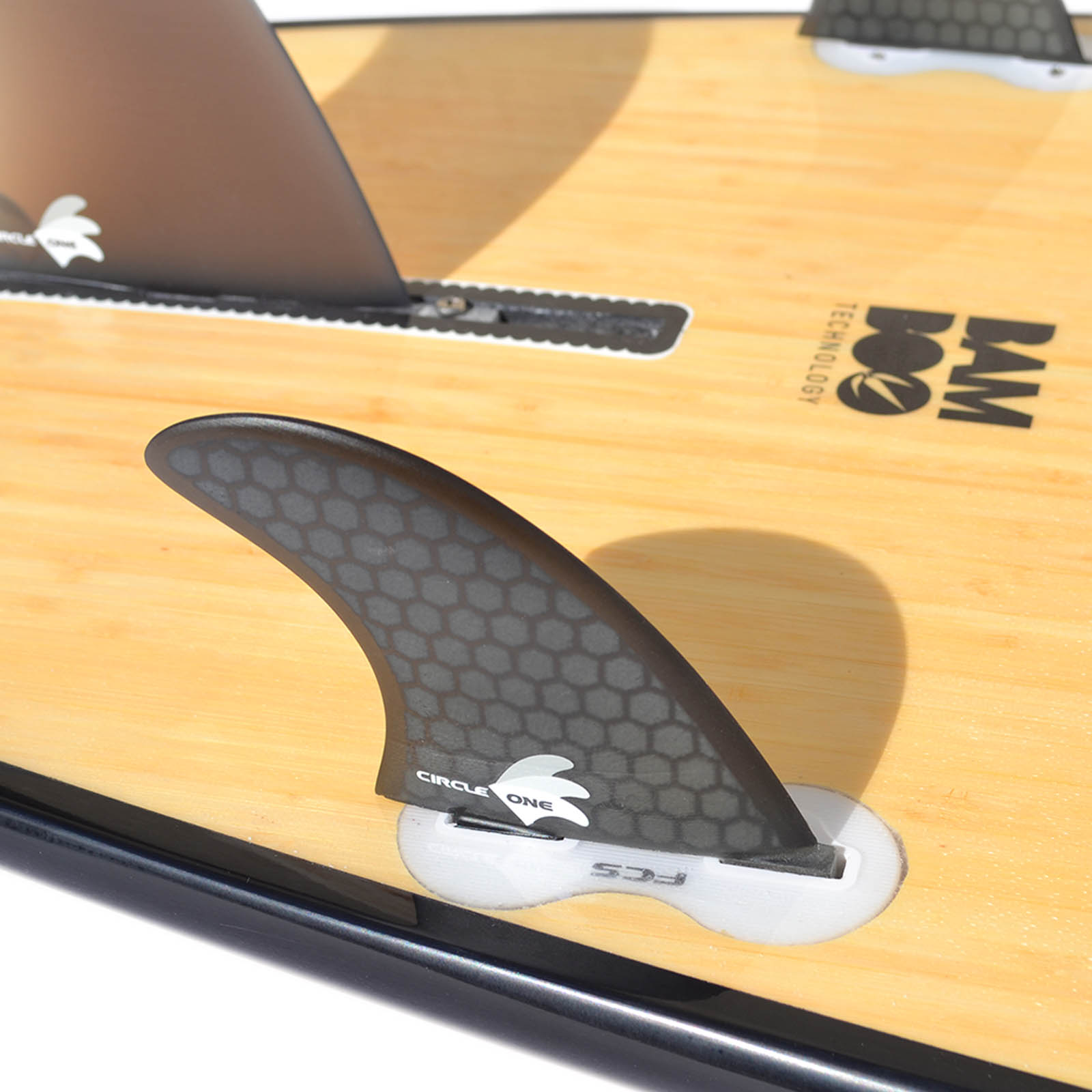 Circle One 9ft Bamboo Longboard – FCS honeycomb fin close-up