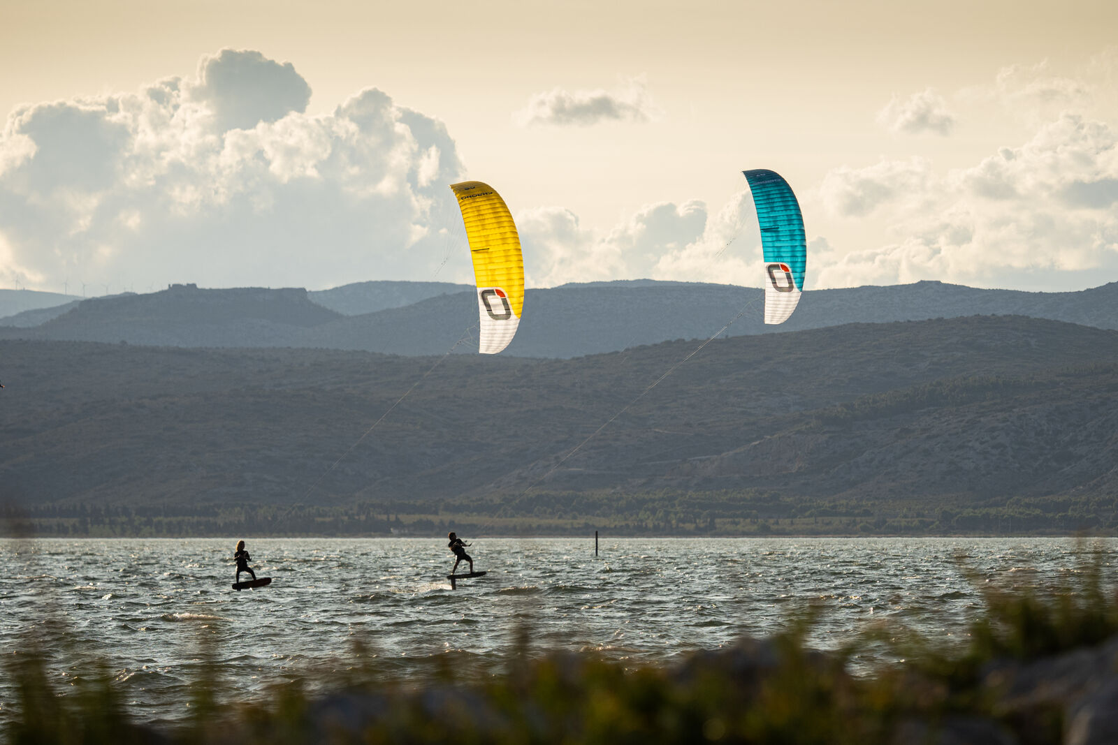 Ozone Chrono V5 Foil Kite freeride action shot