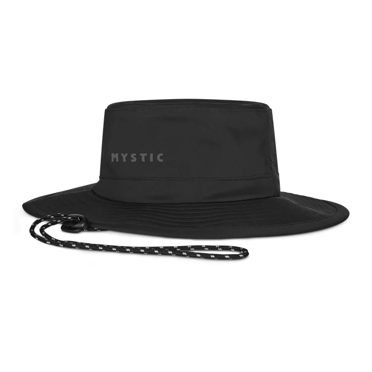 Mystic The Fisherman Hat 2026 | Quickdry Bucket Hat in black with adjustable chin strap for watersports.