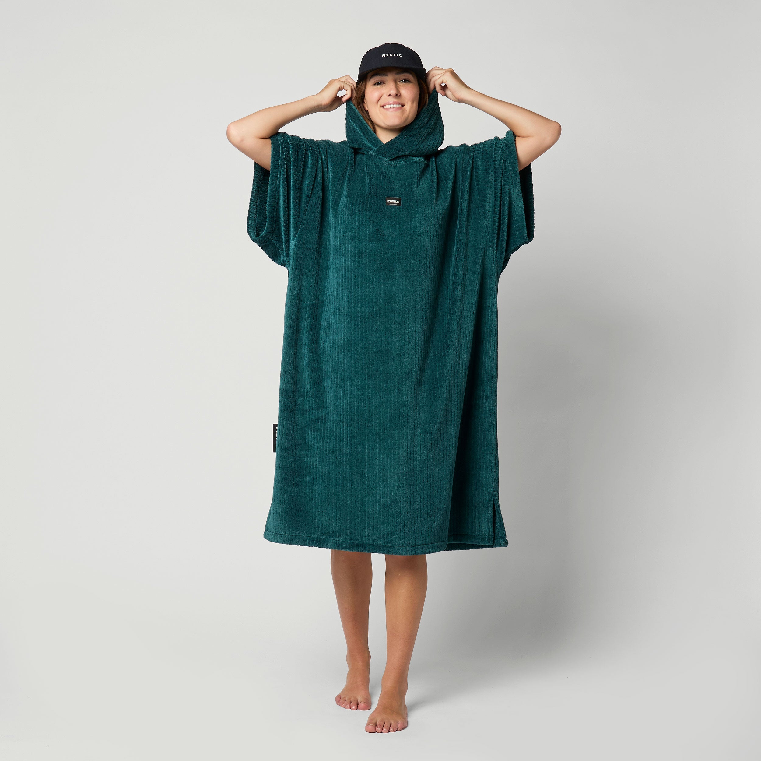 Mystic Poncho Corduroy fabric detail